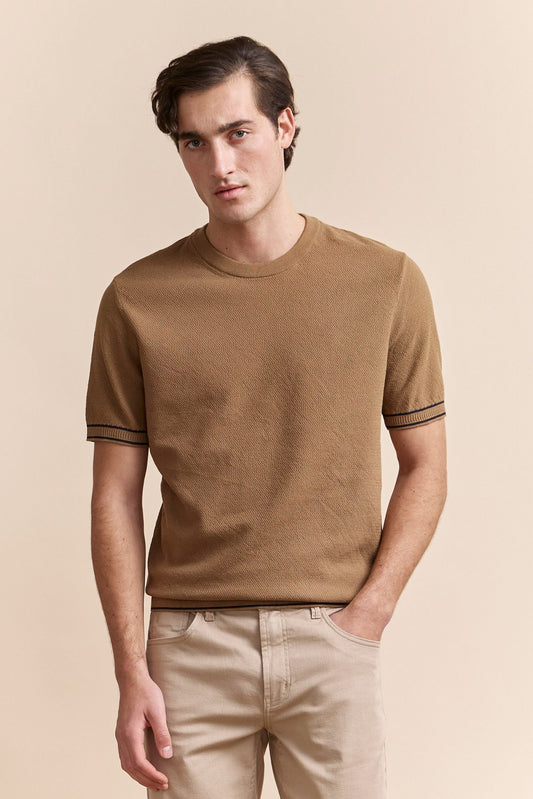 Short sleeves textured sweater